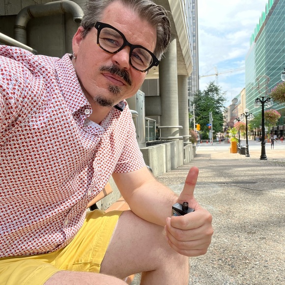 Meet your Posher, Gregory ross - Picture 1 of 1